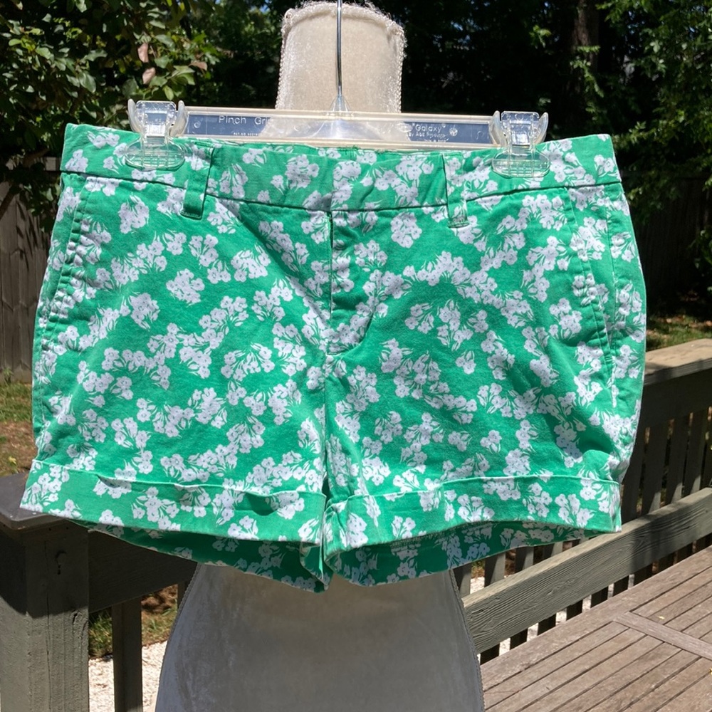 Cute Shorts Bundle (3) - Picture 2 of 12